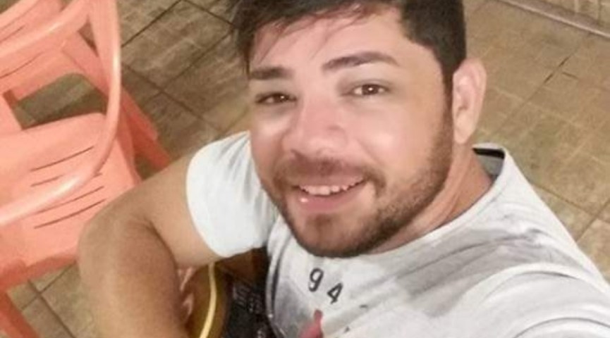 MISTÉRIO: Corpo encontrado carbonizado dentro de carro é de cantor sertanejo