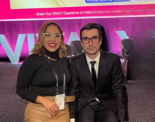 Cirurgiã Dentista de Porto Velho participa do maior congresso de estética do mundo em París  