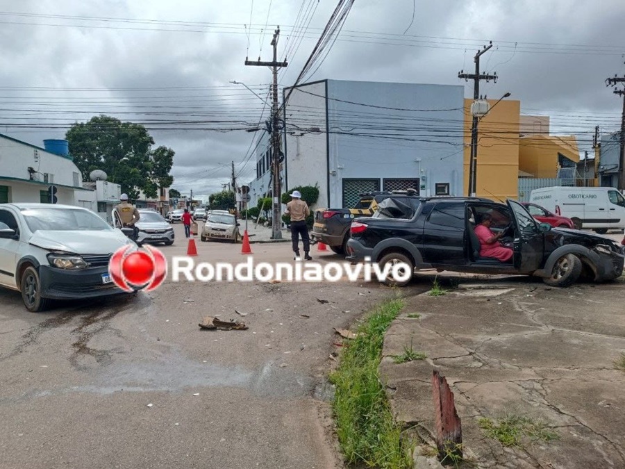 INVADIU: Duas pessoas ficam lesionadas após colisão entre veículos na região Central 