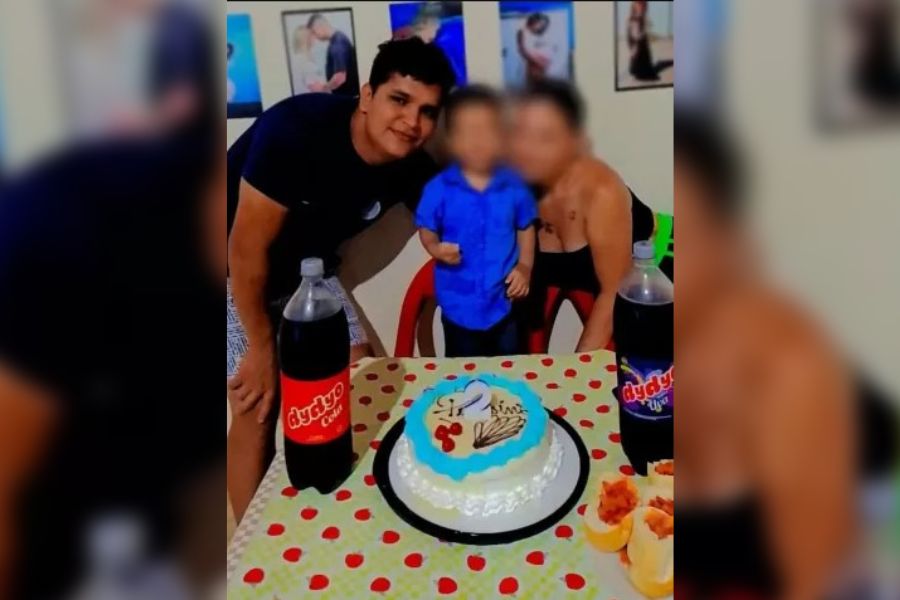 FRISKY X DYDYO: Homem demitido após foto com refri concorrente recebe oferta na rival