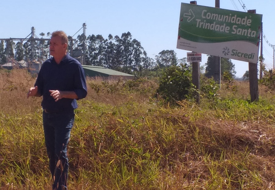 LUIZINHO GOEBEL: Deputado reafirma compromisso com Associação Trindade Santa