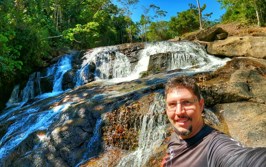 TURISMO REGIONAL: Explore o interior de Rondônia - Conheça a deslumbrante Cachoeira das Araras!