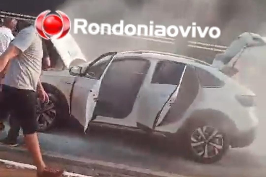 SUSTO: Carro Nivus pega fogo no meio de Avenida em Porto Velho 