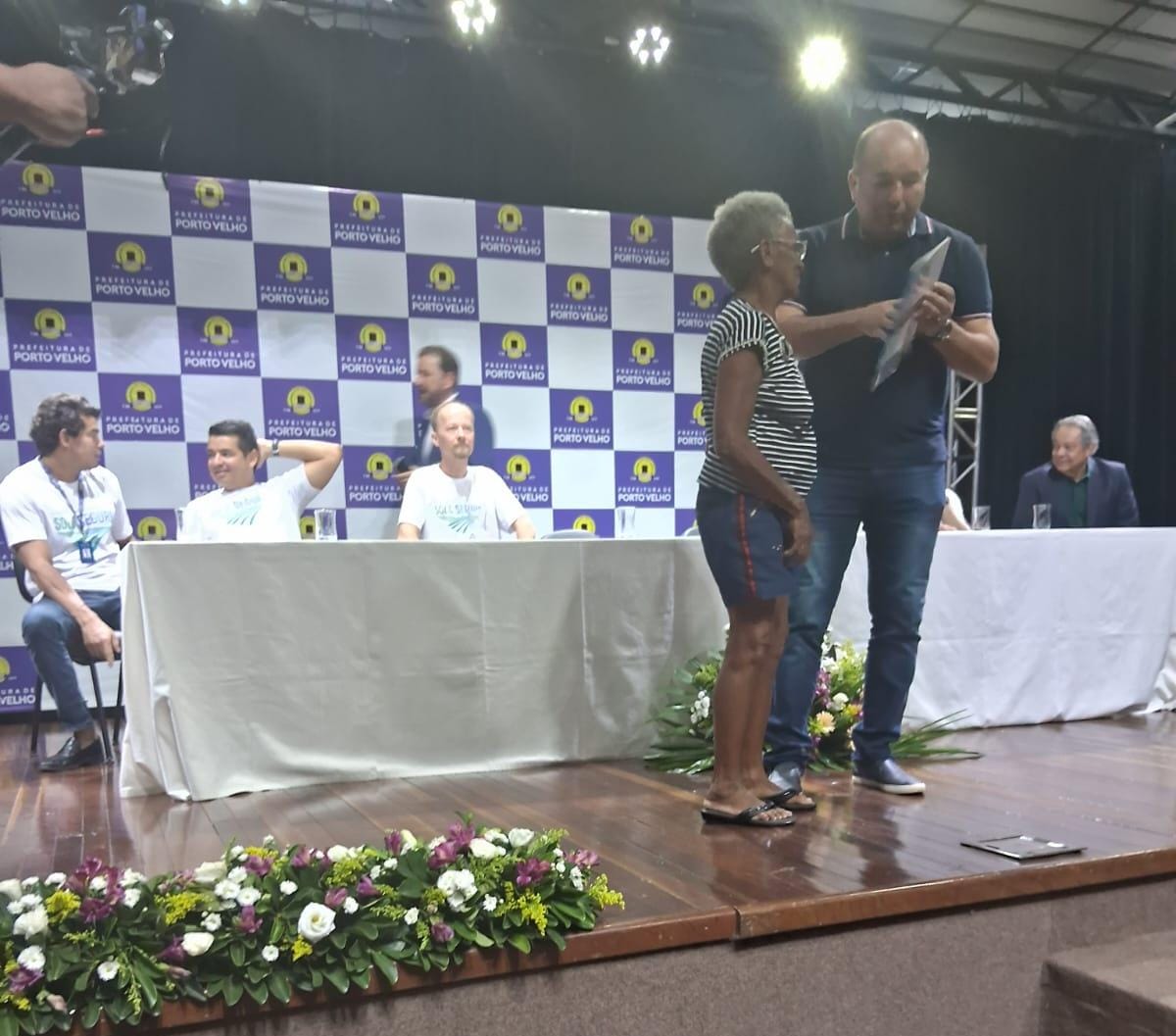 EDWILSON NEGREIROS: Vereador prestigia evento que concedeu títulos definitivos em Porto Velho