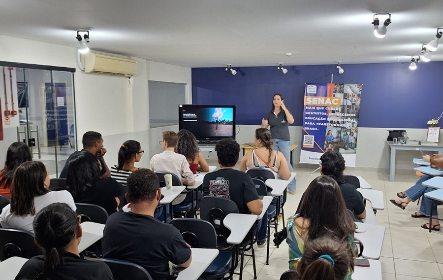 CACOAL: SEMMA, SENAC e MFM promovem palestra sobre gestão de resíduos