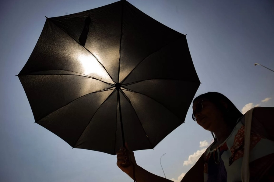 TAMPA DE CHALEIRA: Sol forte e calor em RO nesta sexta (17), inclusive em Castanheiras