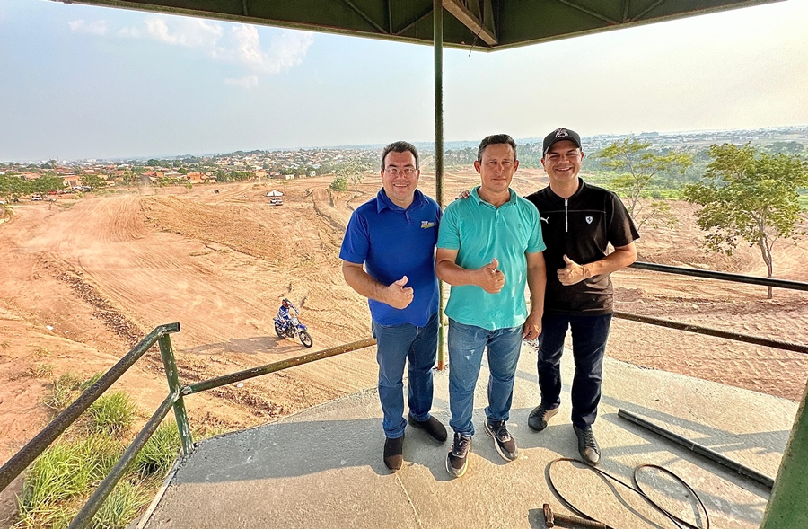 CÁSSIO GOIS: Deputado apoia 7ª Etapa do Campeonato Estadual de Motocross em Cacoal