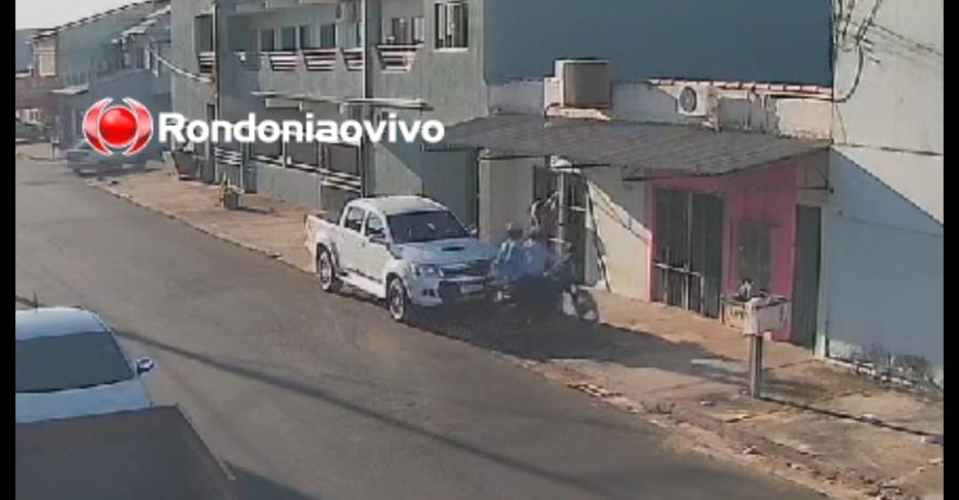 VÍDEO: Assaltantes são flagrados roubando mulher na zona Sul