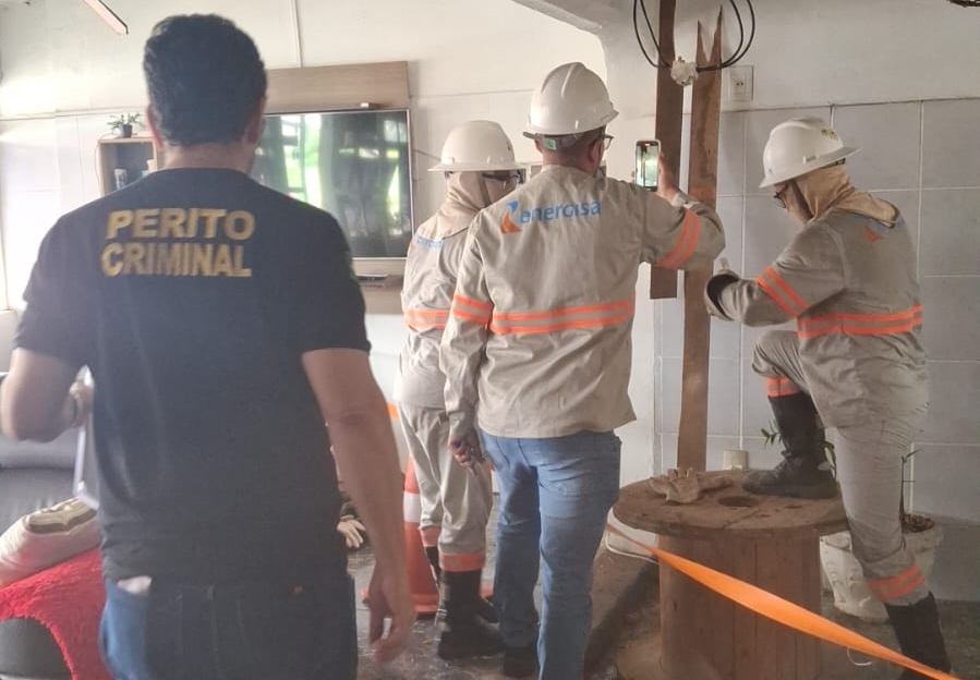 AÇÃO: Três são presos furtando energia em Porto Velho