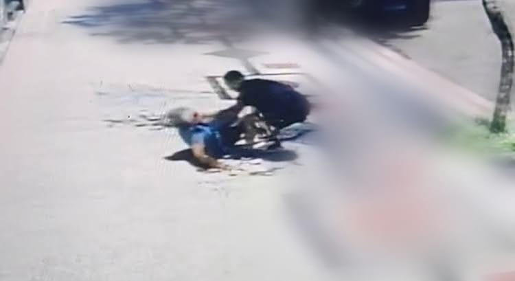 COVARDIA: Idosa é derrubada por criminoso durante roubo na Rio de Janeiro 