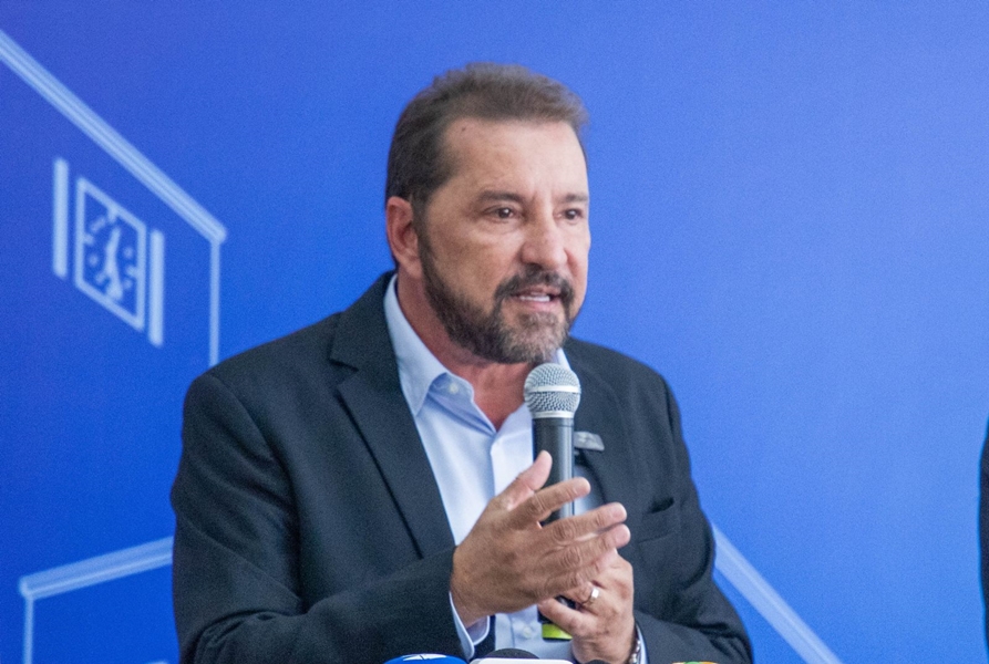 MANOBRA: Hildon Chaves volta atrás e suspende nova eleição da AROM