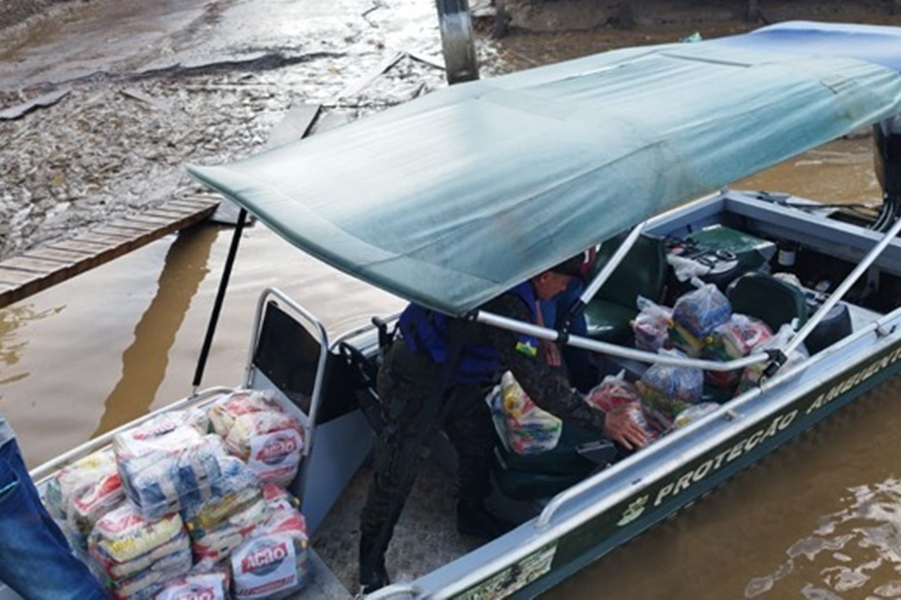 NO BAIXO MADEIRA: Grupo de Voluntários Ajudar e MPRO distribuem 250 cestas básicas 