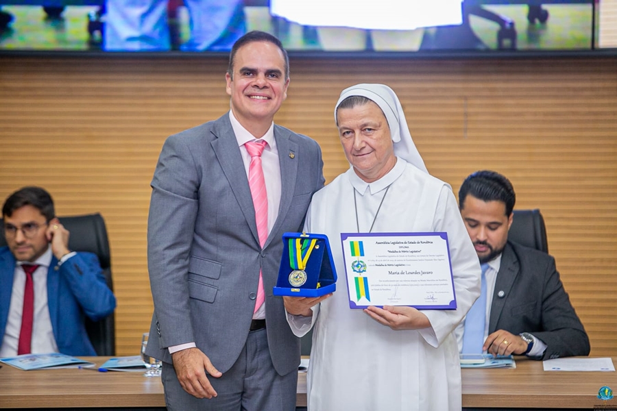 ALAN QUEIROZ: realiza homenagens a padroeira de PVH e aos 50 anos da Missão Marcelina 