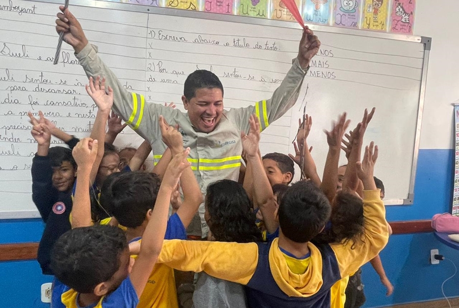 ENERGISA: Estudantes são orientados sobre os cuidados com a rede elétrica