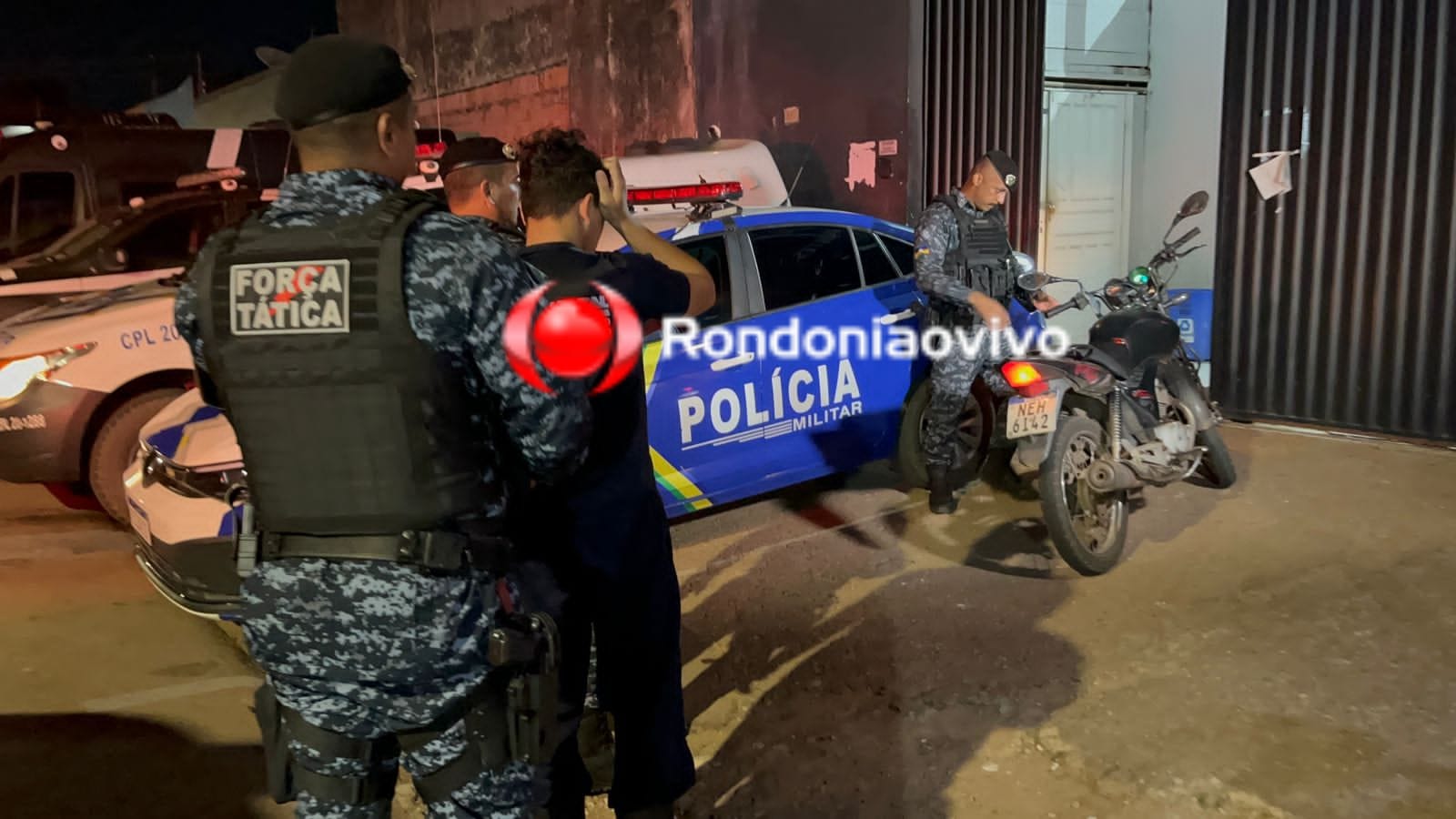 ROUBADA: PM intercepta homem com motocicleta clonada no Aponiã 