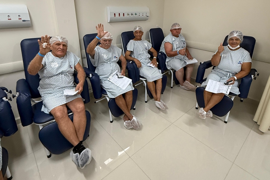 SILVIA CRISTINA: Iniciativa da deputada, Olhar de Amor começa cirurgias de cataratas em Ji-Paraná