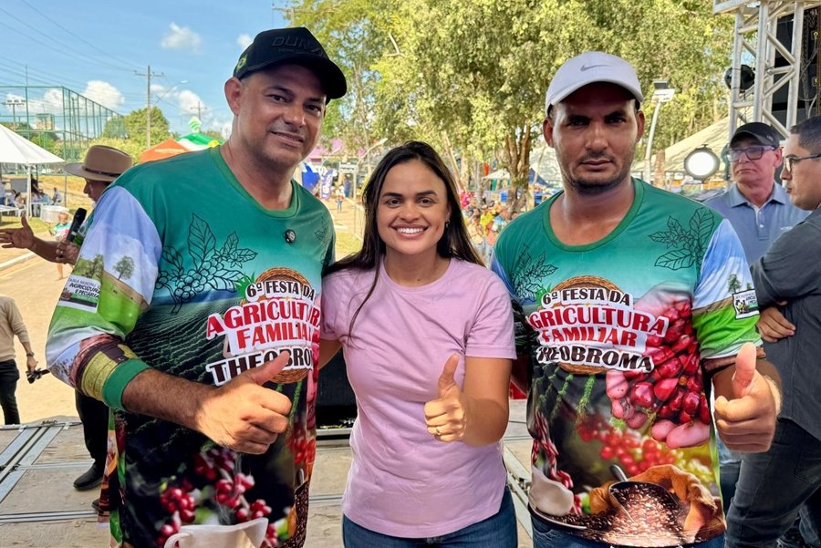 TAÍSSA SOUSA: Deputada participa da 6ª Festa da Agricultura Familiar em Theobroma