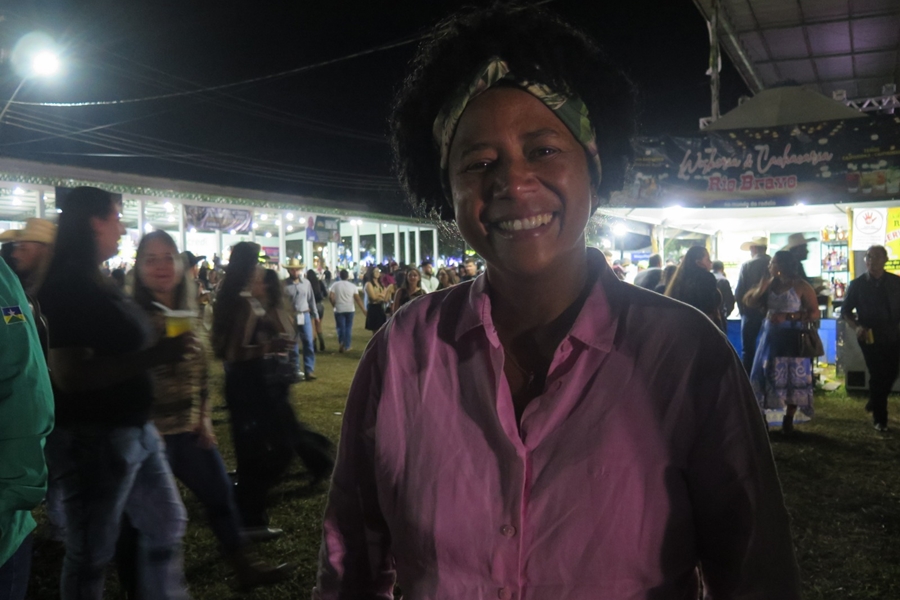 SILVIA CRISTINA: Deputada visita a 37ª Expocol e destaca investimentos em Colorado do Oeste