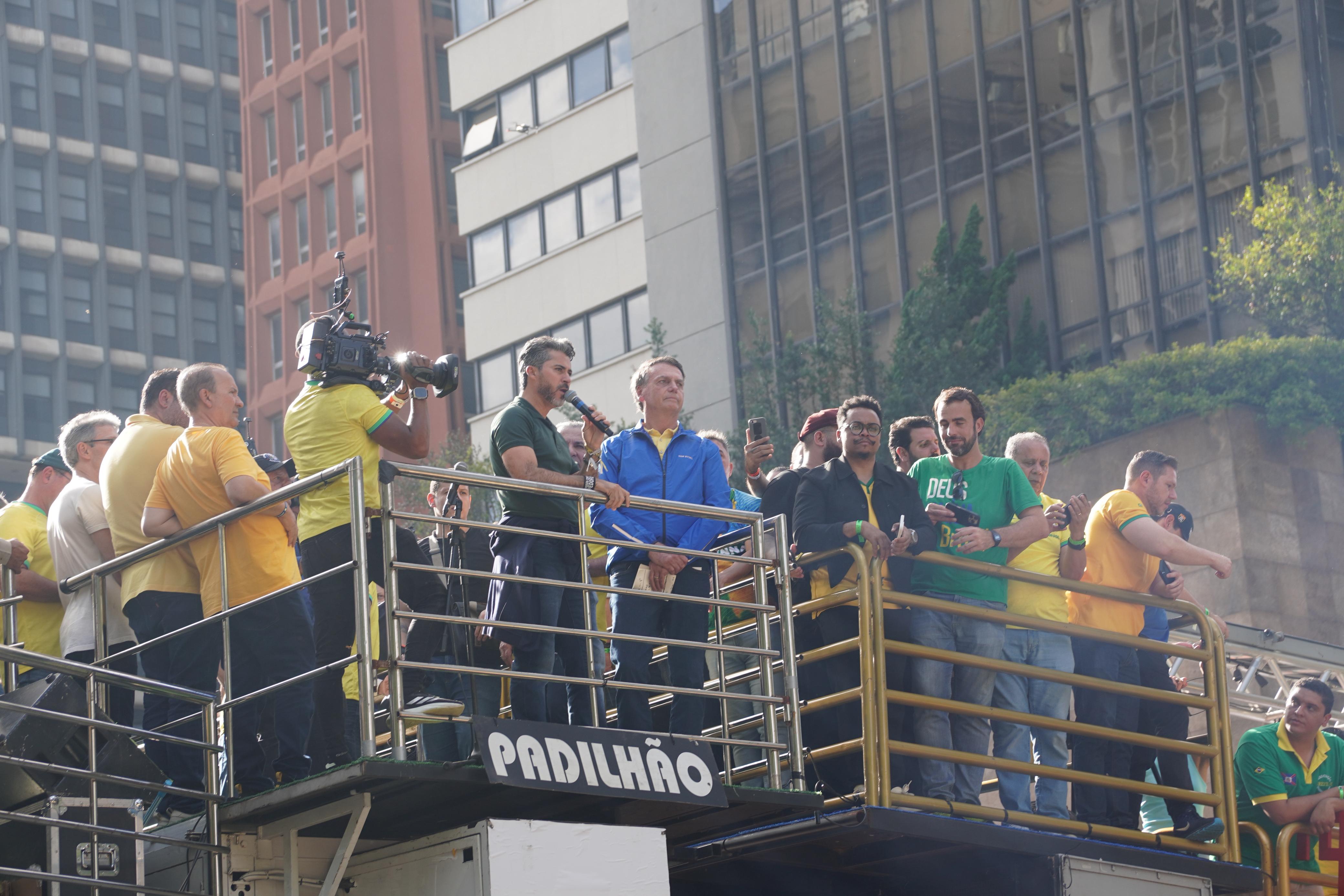 MARCOS ROGÉRIO: Ao lado de Bolsonaro, senador discursa em defesa da liberdade e legado