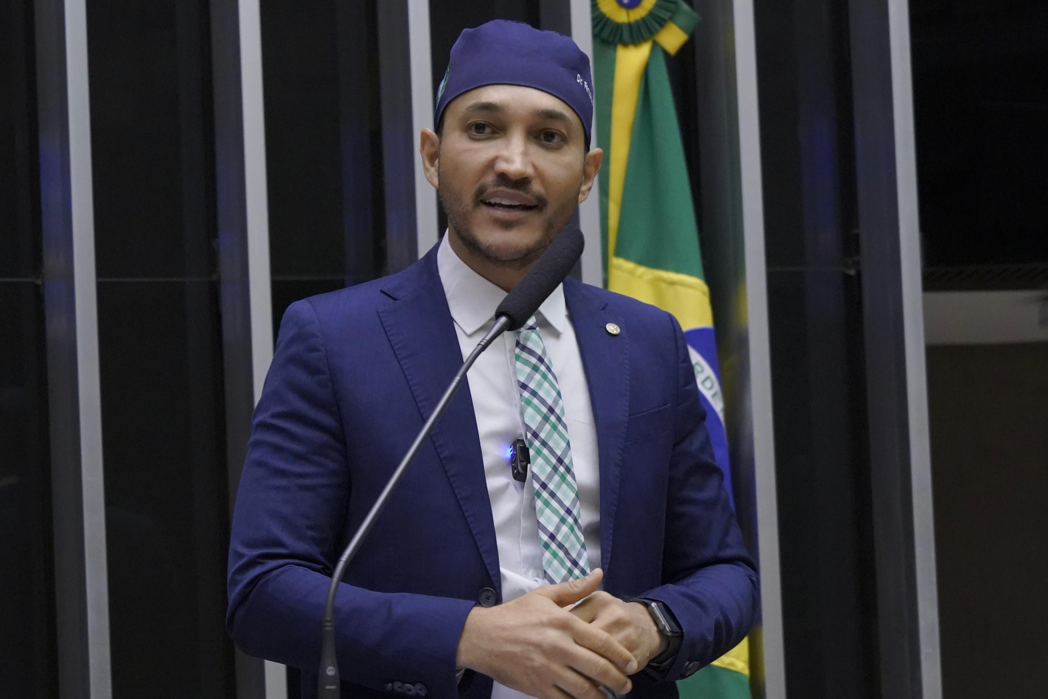 FERNANDO MÁXIMO: Deputado destaca o trabalho do TRE-RO em projeto 'Meu Voto, Meu Poder'