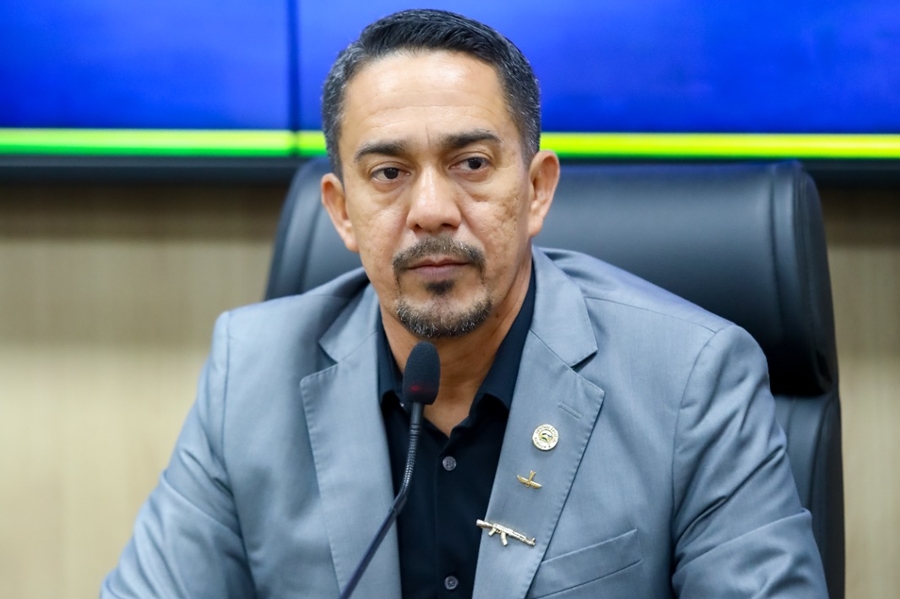 EYDER BRASIL: Deputado propõe uso de internet via satélite Starlink em viaturas da PM