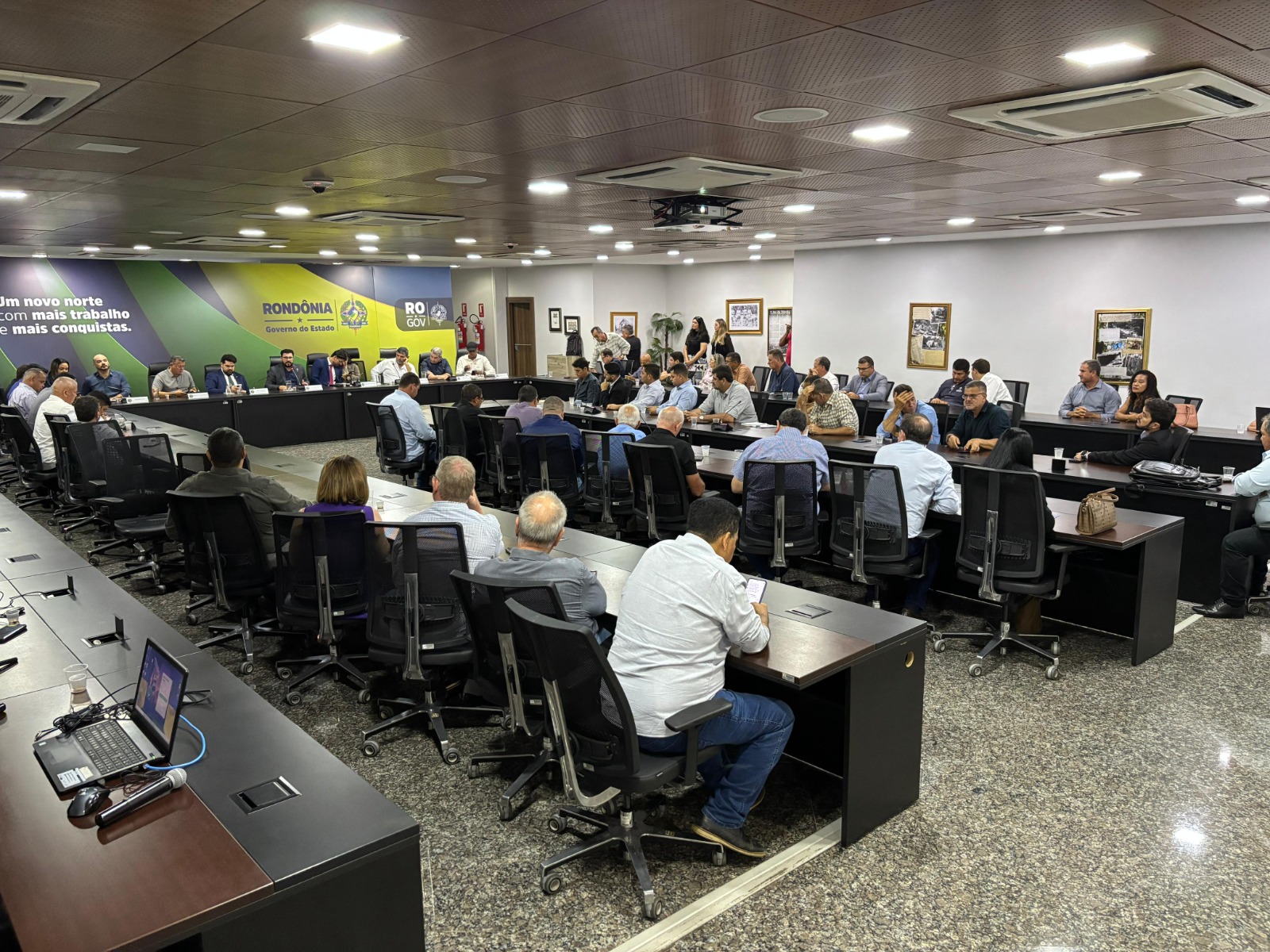 DIVIDAS: Prefeitos de Rondônia e Casa Civil discutem medidas de recuperação fiscal