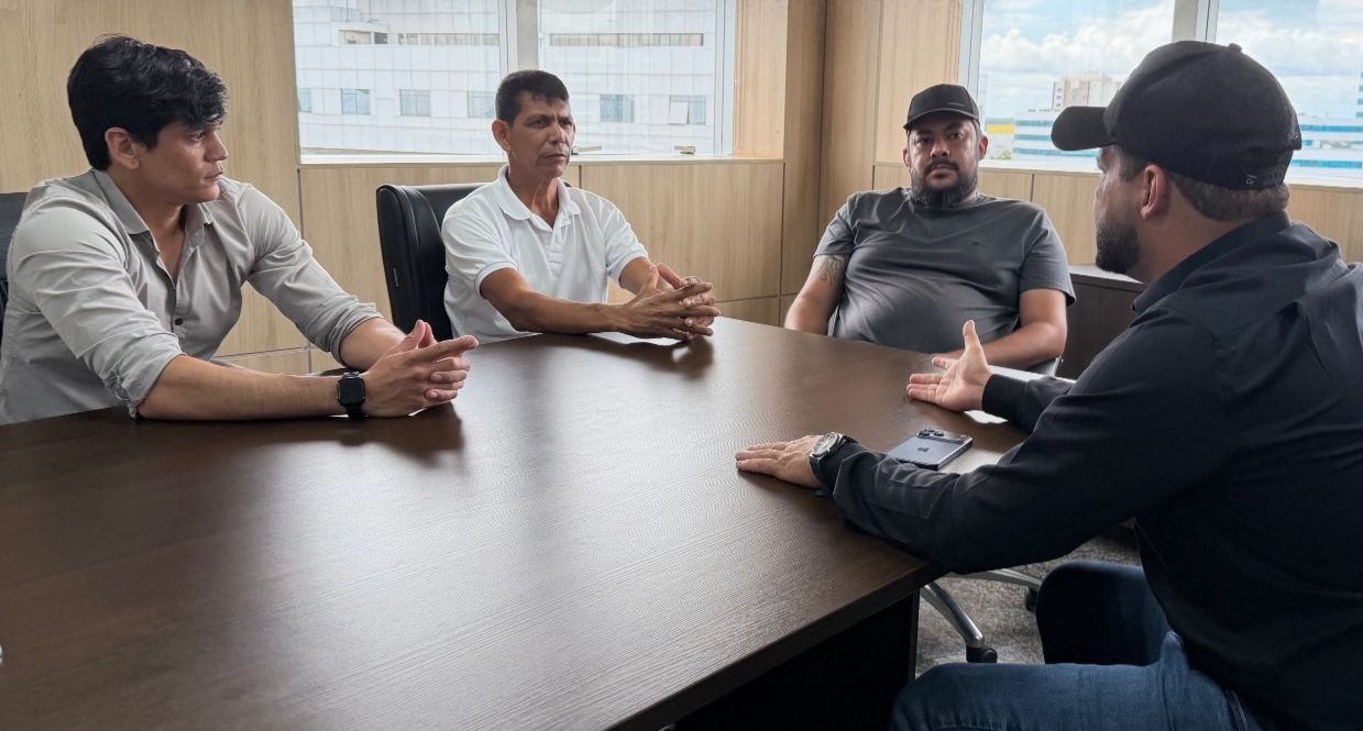 EDEVALDO NEVES : Deputado recebe lideranças do Baixo Madeira para tratar demandas da região