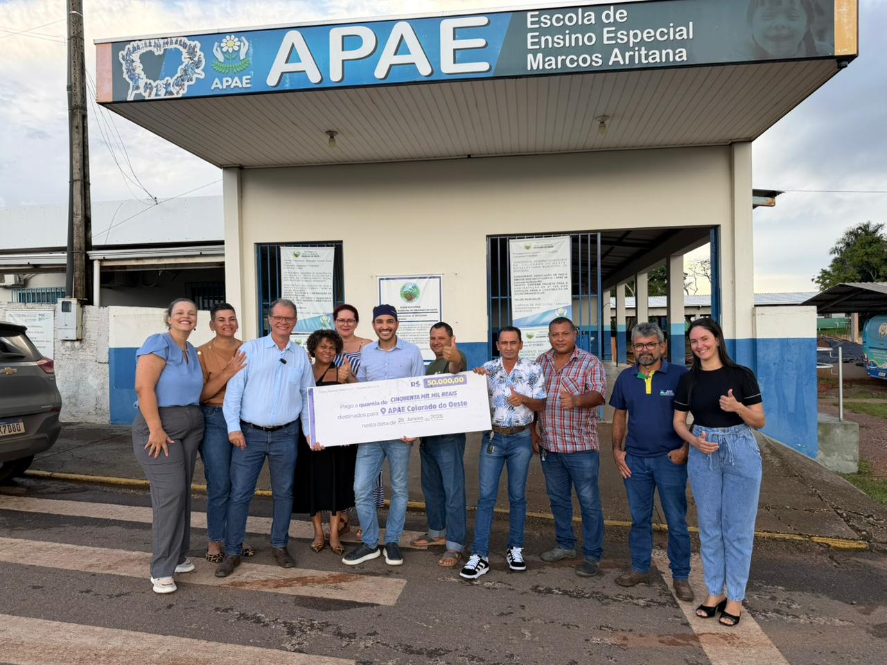 DR. FERNANDO MÁXIMO: Deputado destina R$ 50 mil para a APAE de Colorado do Oeste