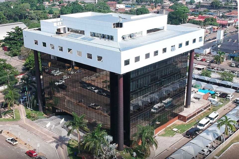 TRÊS PREFEITURAS: Justiça de Rondônia mantém condenação de engenheiro por acúmulo de cargos