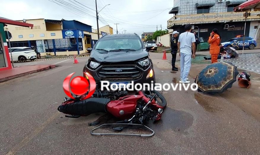 NO APONIÃ: Casal fica ferido após moto avançar preferencial e ser colidida por carro