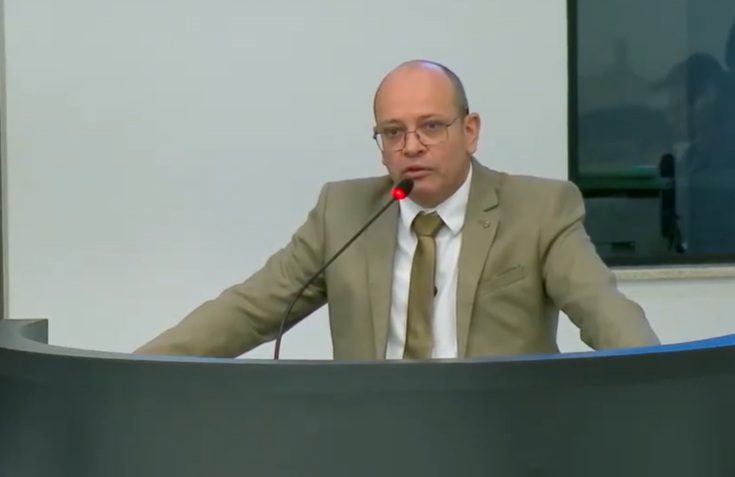 CÂMARA DE VILHENA: Celso Machado faz discurso sobre crise na saúde e cobra respeito ao Legislativo