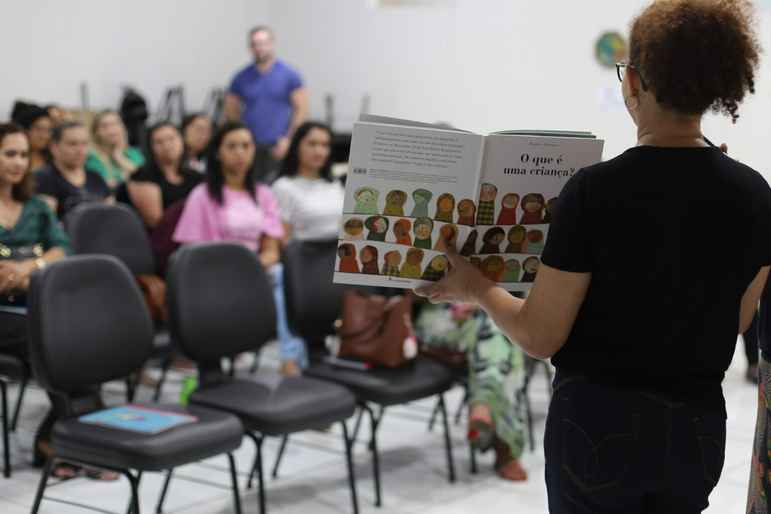  CADASTRO GRATUITO: Prefeitura de Vilhena abre processo seletivo com 55 vagas na área da educação 