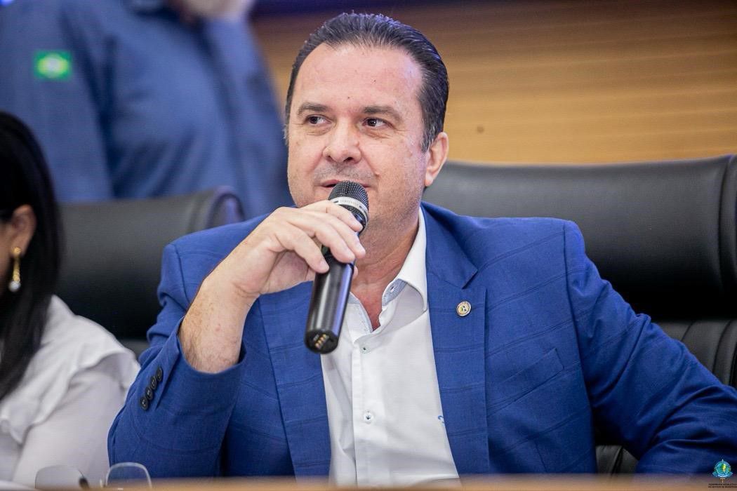 LUÍS DO HOSPITAL: Lei Marta Isabelle, de deputado, fortalece busca ativa escolar em Rondônia