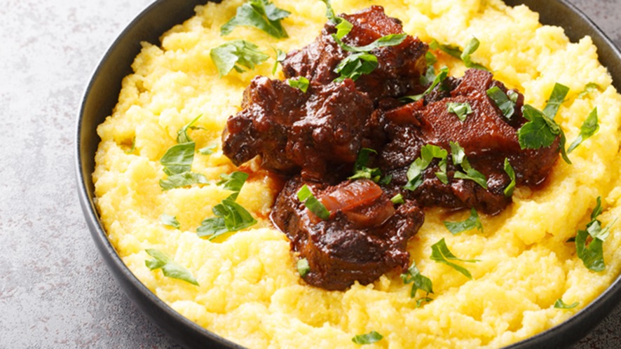 NUNCA VÍ IGUAL: Substitua o arroz e o macarrão por esse acompanhamento numa refeição deliciosa