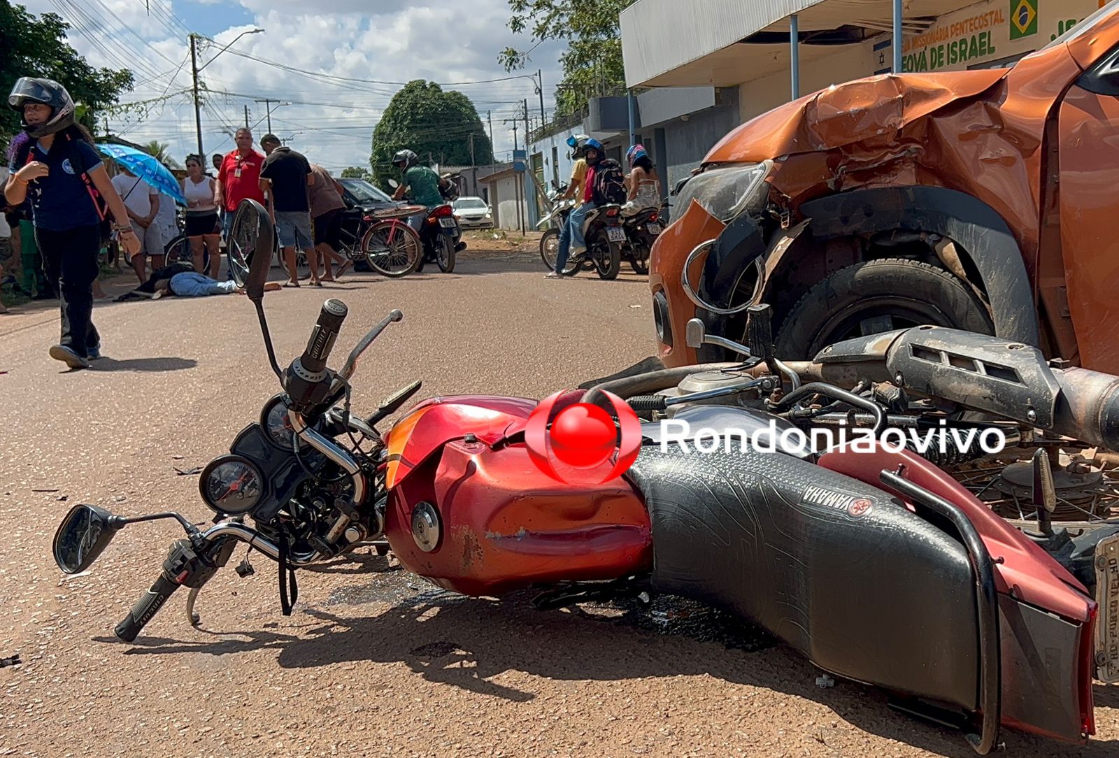 URGENTE: Motociclista fica em estado gravíssimo em acidente