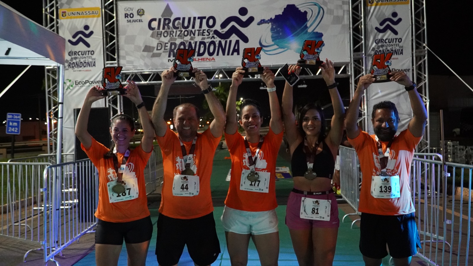 CIRONE DEIRÓ: Corredores participam de Circuito Horizontes com apoio de deputado