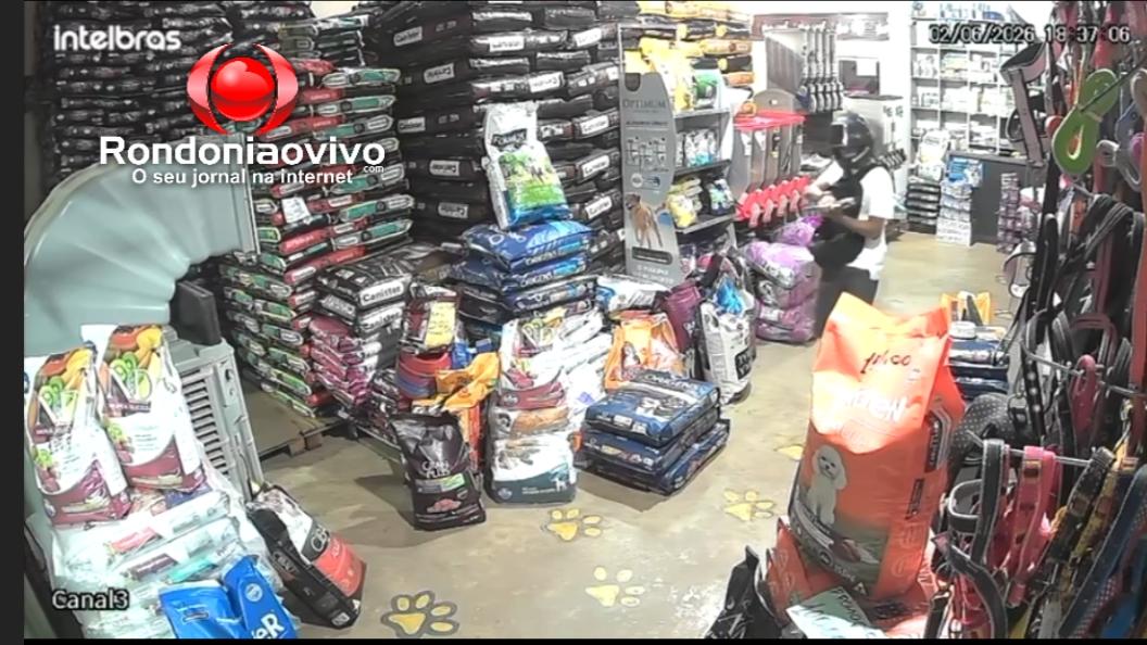 VÍDEO: Bandido com submetralhadora invade comércio, mas empresário escapa