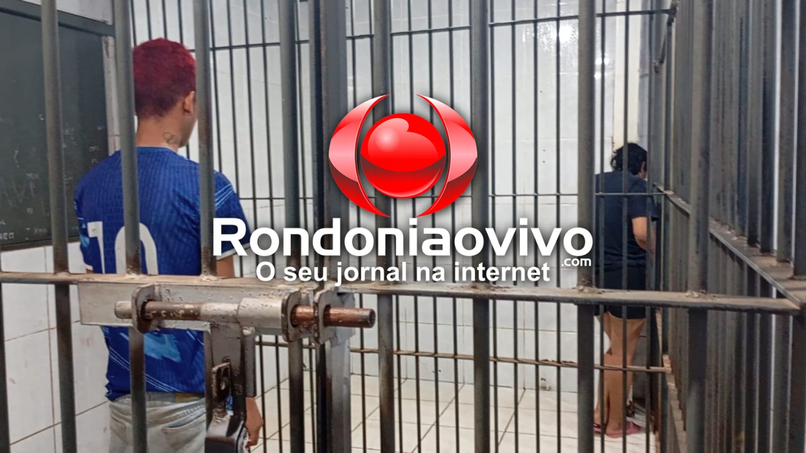 BEBÊ NO COLO: Ex-sogra é acusada de espancar adolescente; Mãe e filho são presos