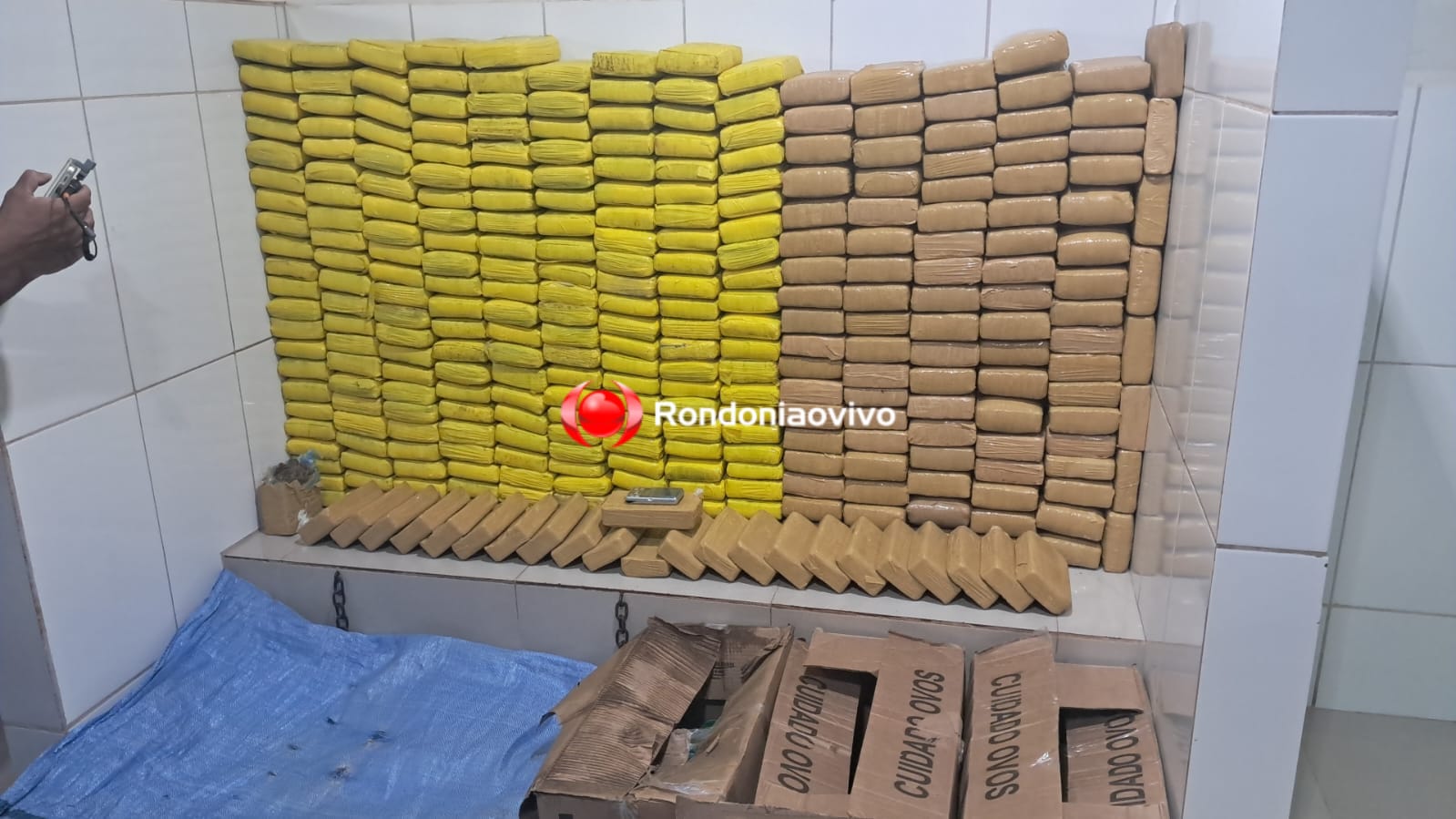 OPERAÇÃO: PM apreende mais de 328 kg de maconha e crack; casal é preso