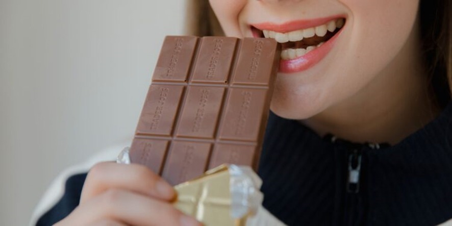 GLICOSE: Vontade de comer doce pode estar ligada a hábitos e oscilações de glicose 