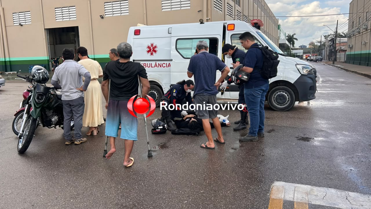 URGENTE: Três motos se envolvem em acidente após idoso avançar preferencial