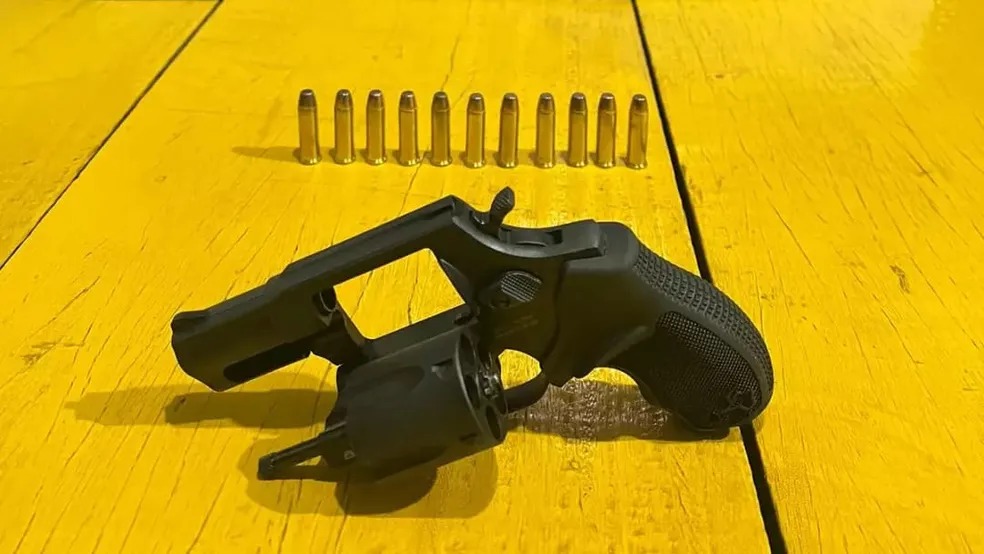 DEFESA REJEITADA: Justiça mantém condenação de PM flagrado com arma após ter porte suspenso