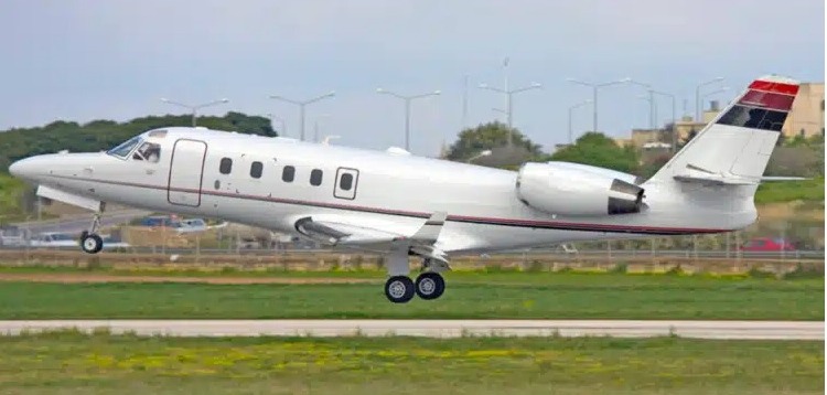 RECHEADO: Avião de brasileiro é apreendido com quase 200kg de ouro na Bolívia