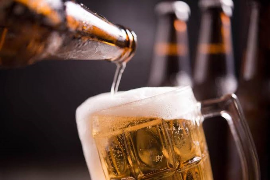 NÃO QUEREM BEBER: A indústria de álcool perdeu R$ 830 bilhões porque a Geração Z não quer beber  
