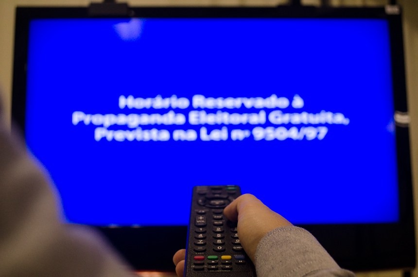 HORÁRIO ELEITORAL: Lula e Flávio terão maiores tempo de TV entre candidatos à Presidência