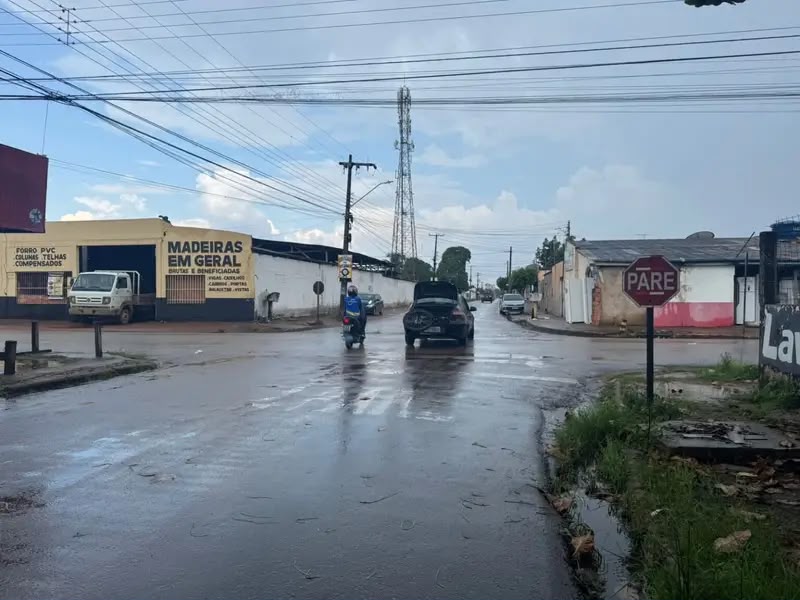 EDIMILSON DOURADO: Vereador reforça pedido por quebra-molas na Rua Angico para reduzir acidentes