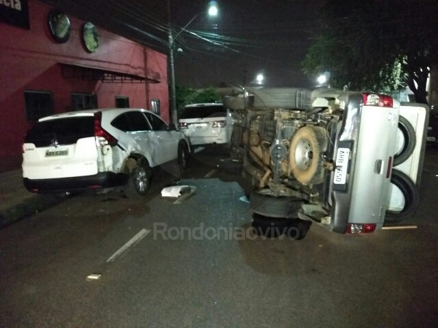 BÊBADO: Funcionário de lava jato pega Hilux de cliente e capota ao bater no carro da Siça da BVQQ