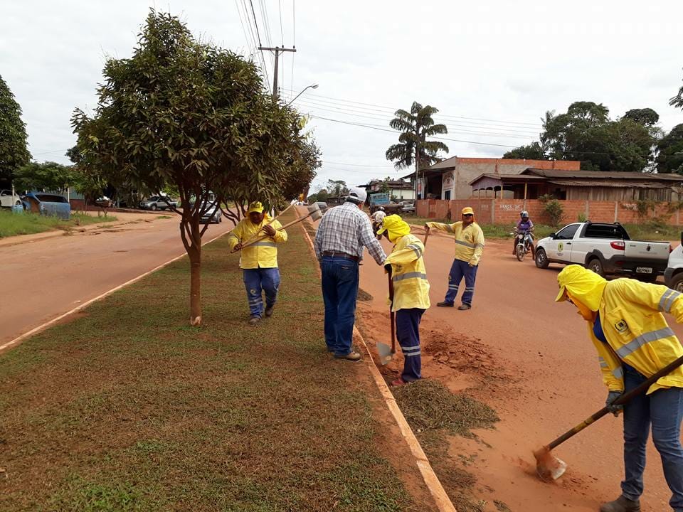 NOVA CALIFÓRNIA: Vereador Márcio Pacele do Sitetuperon é atendido para Mutirão de Limpeza