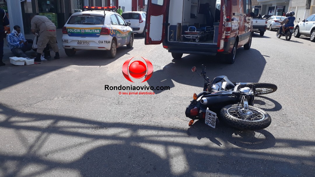 SEMÁFORO: Acidente entre veículo oficial e motocicleta deixa homem lesionado no Centro