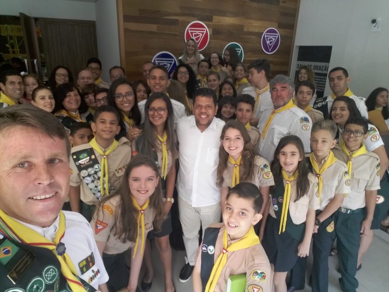 CANDIDATO: Jair Montes tranquiliza apoiadores e diz que campanha continua “firme e nas ruas”